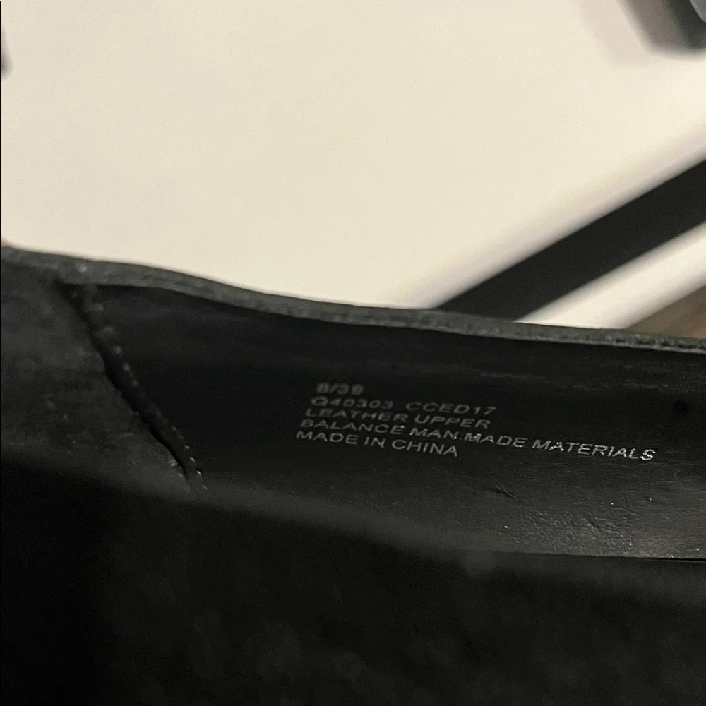 Kork-Ease Classic Black‎ Ankle Strap Heels. Size 8